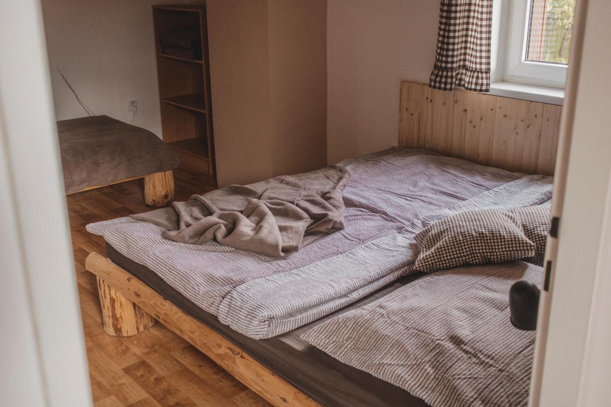 Chata Trojka Ruda na Moravě Exteriör bild